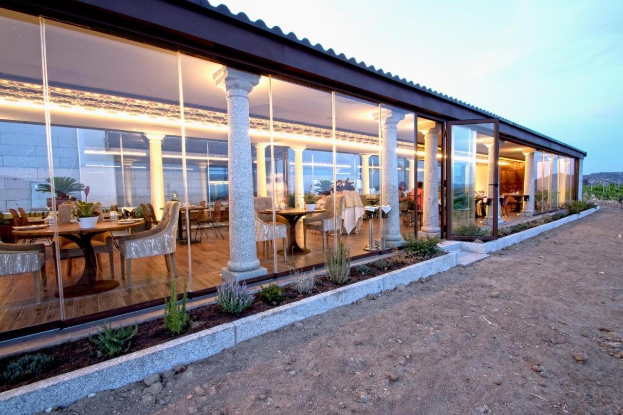 Hotel Tierras De Cebreros Exterior photo